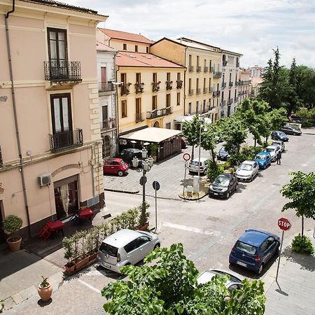 Hotel Le Stanze Del Re Lamezia Terme Exterior foto